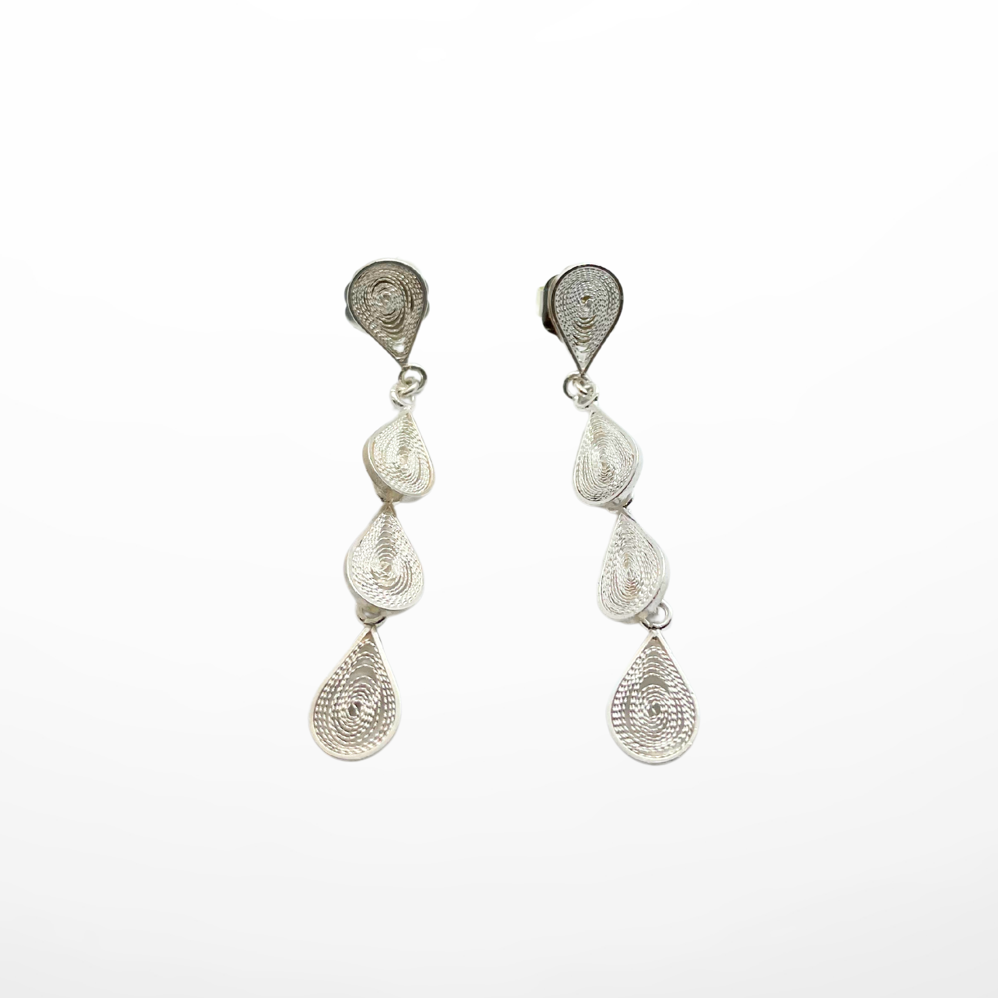 Alisson Drops Earrings Filigree Silver Alejandra Collective