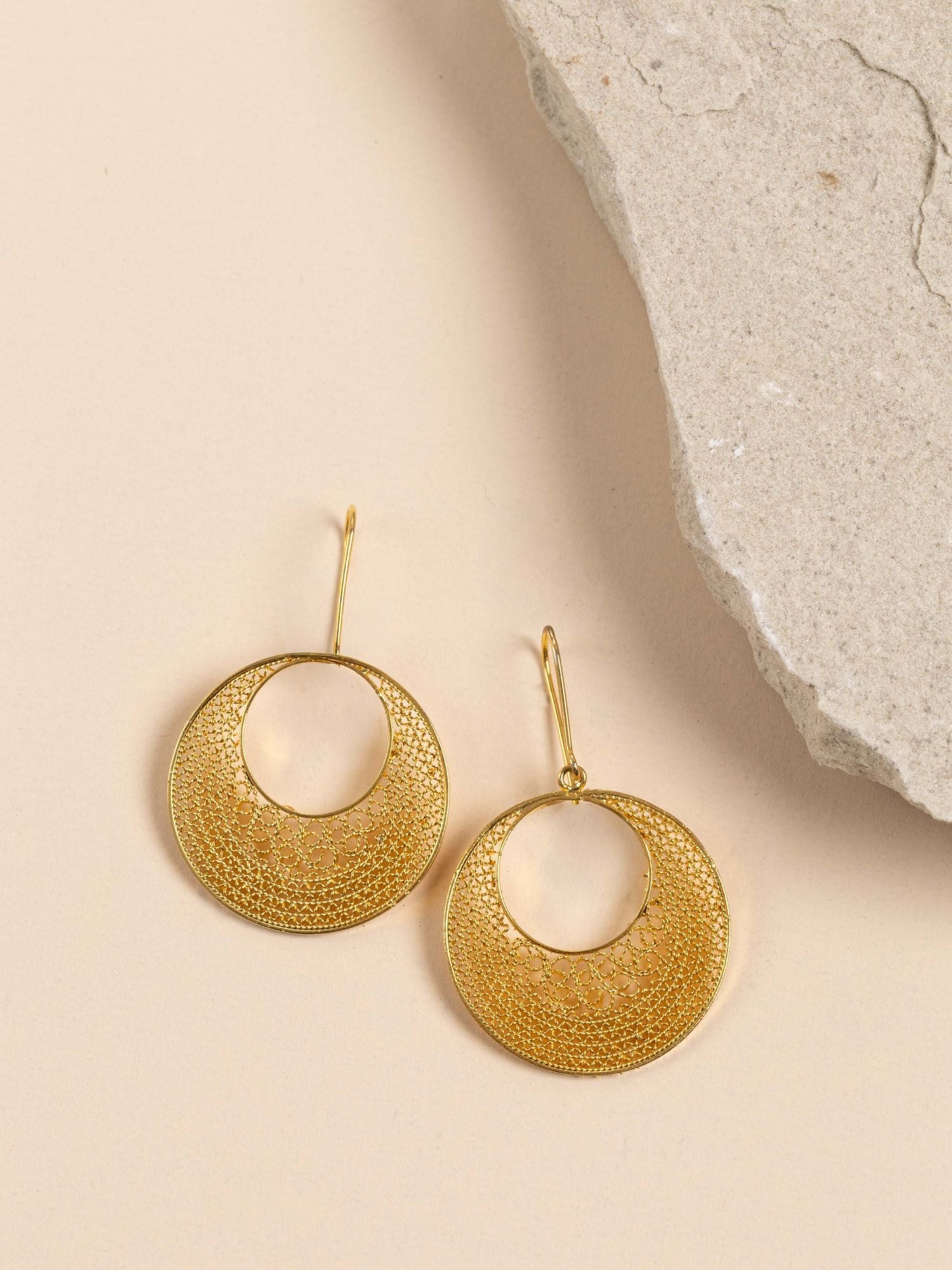 Anna Fan Drop Earrings Gold 24k