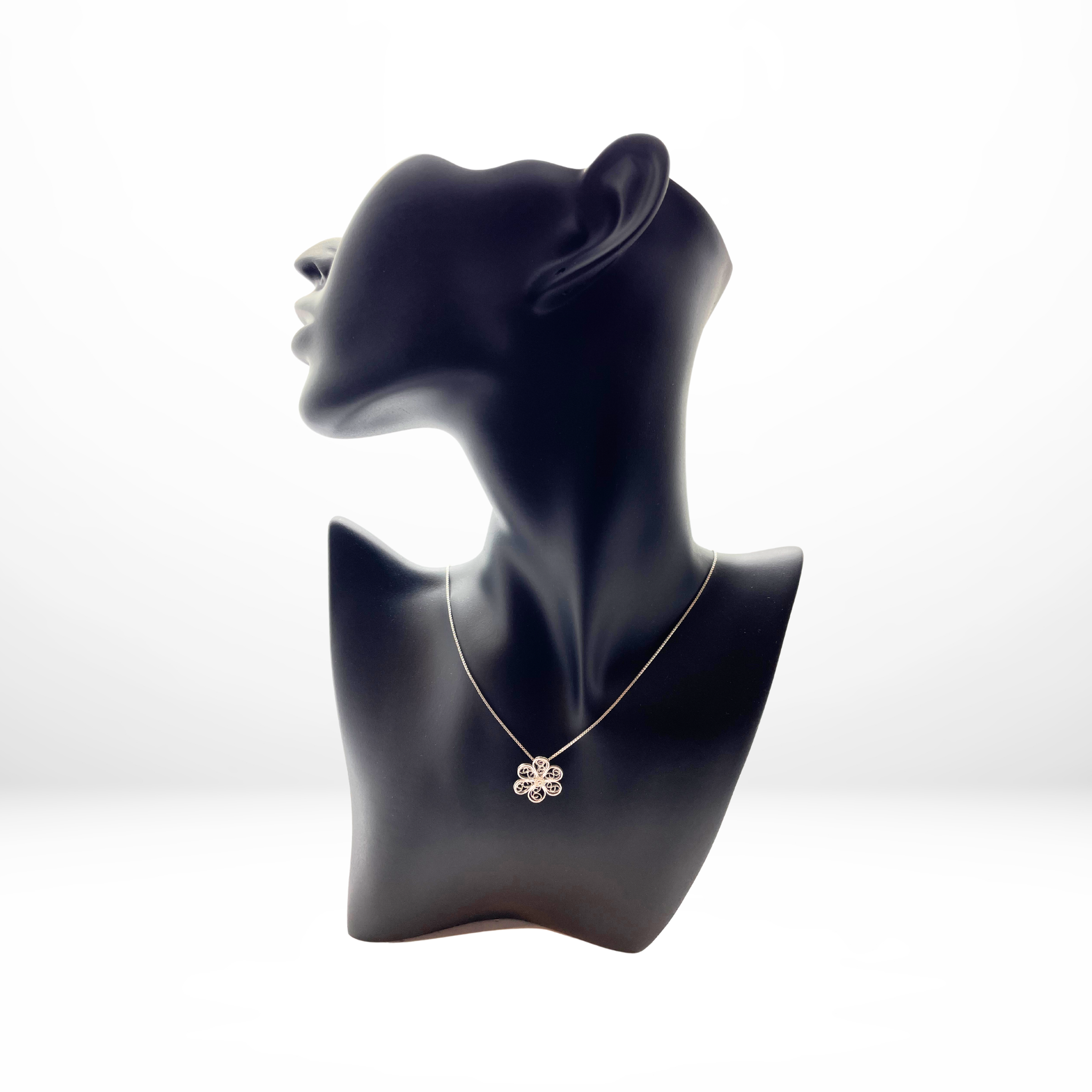 Flor Filigree Pendant Necklace Silver Alejandra Collective