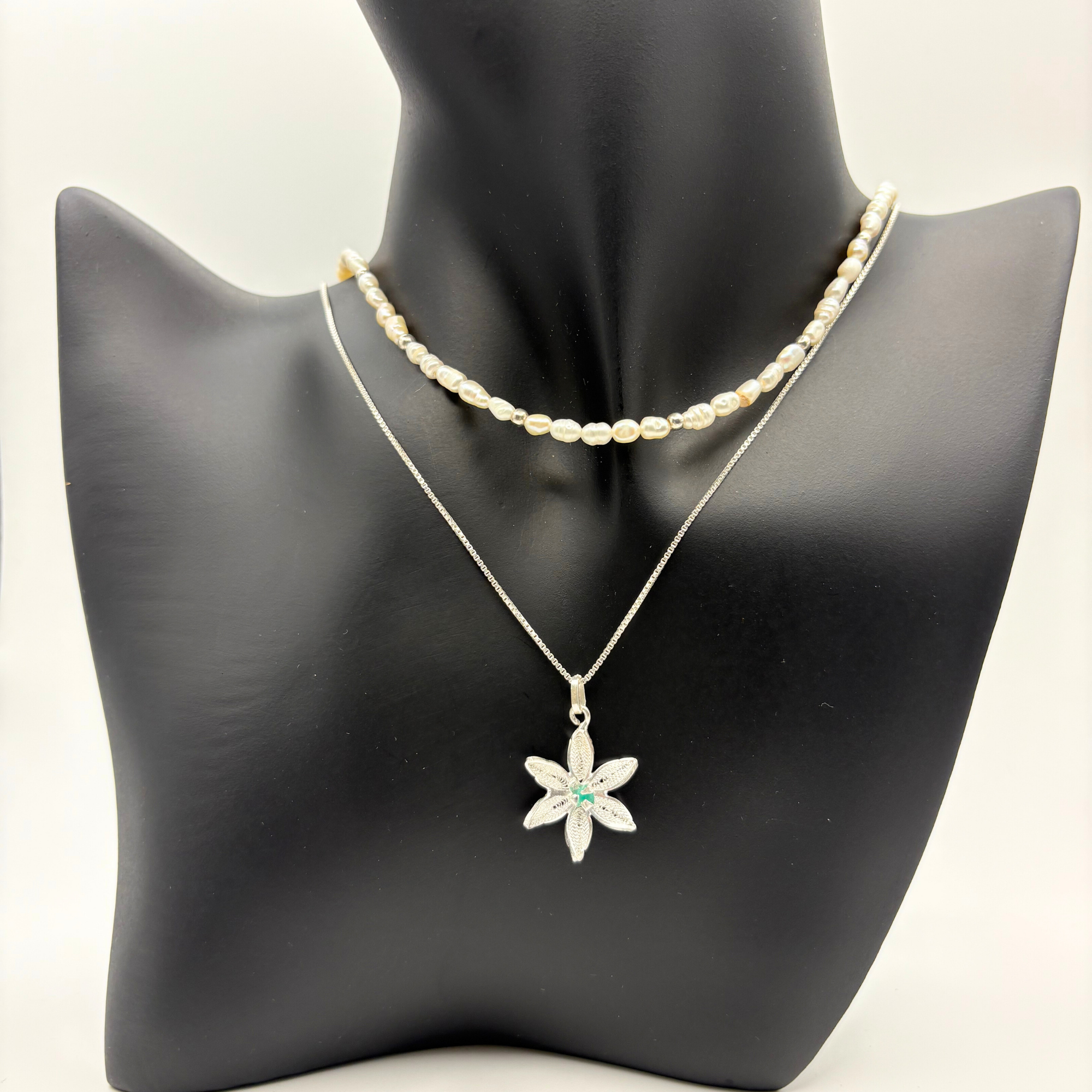 Pearl Necklace Silver Alejandra Collective