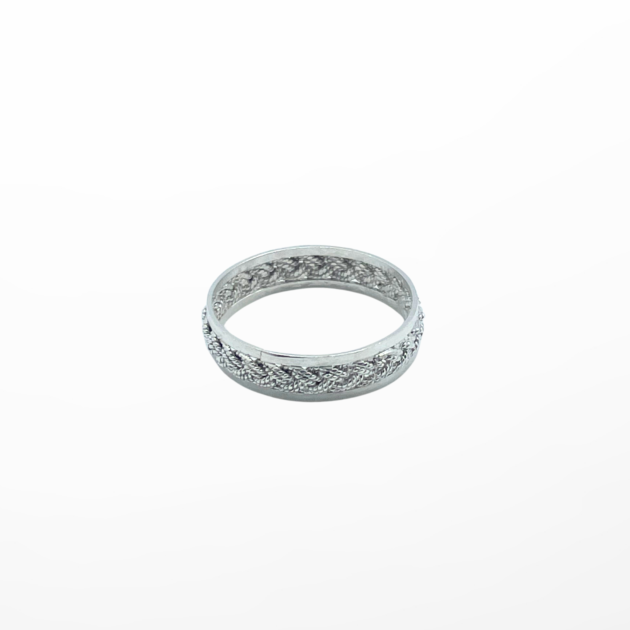 Victoria Braid Ring Silver thick Alejandra Collective
