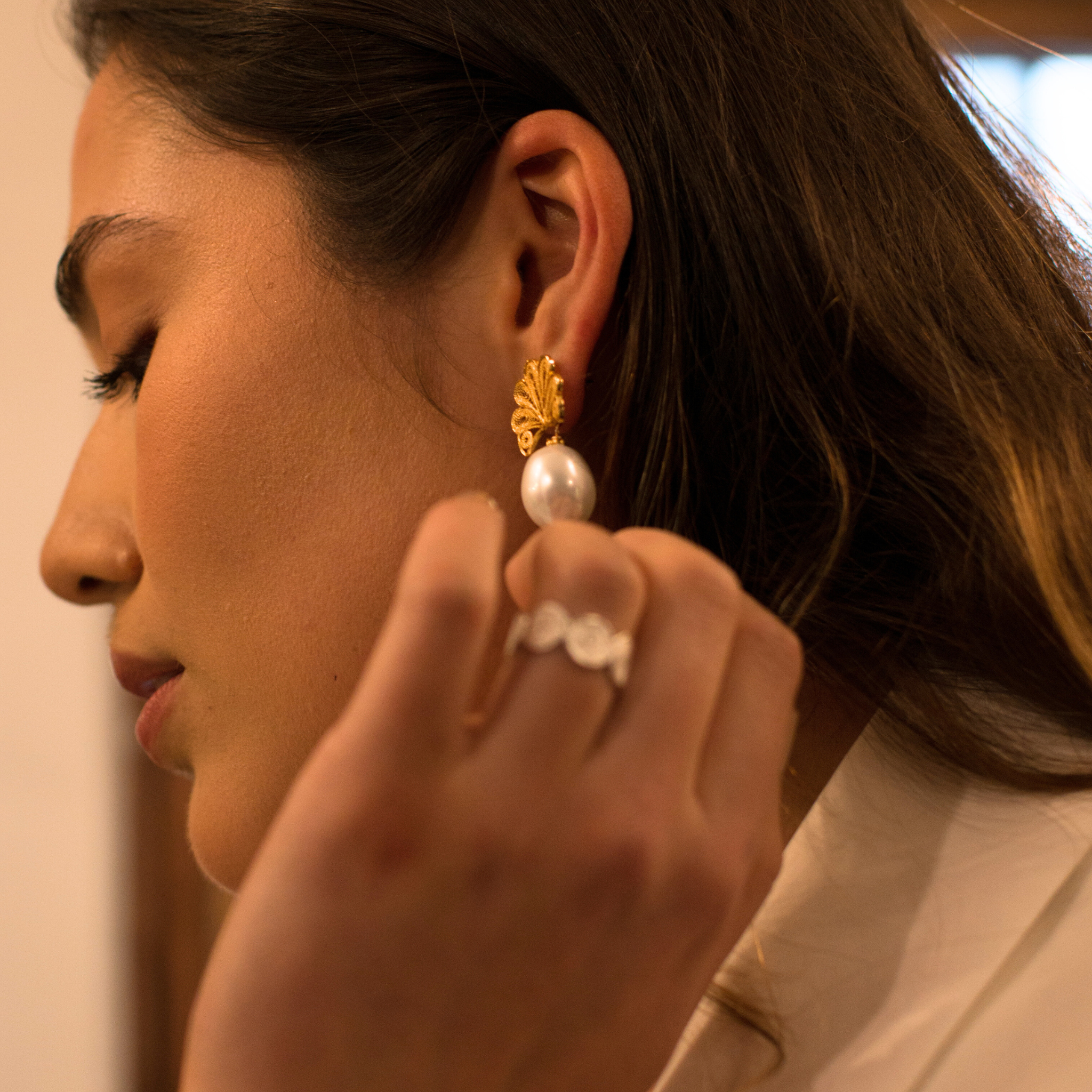 VERANO Irene Shell Single Pearls Gold Alejandra Collective