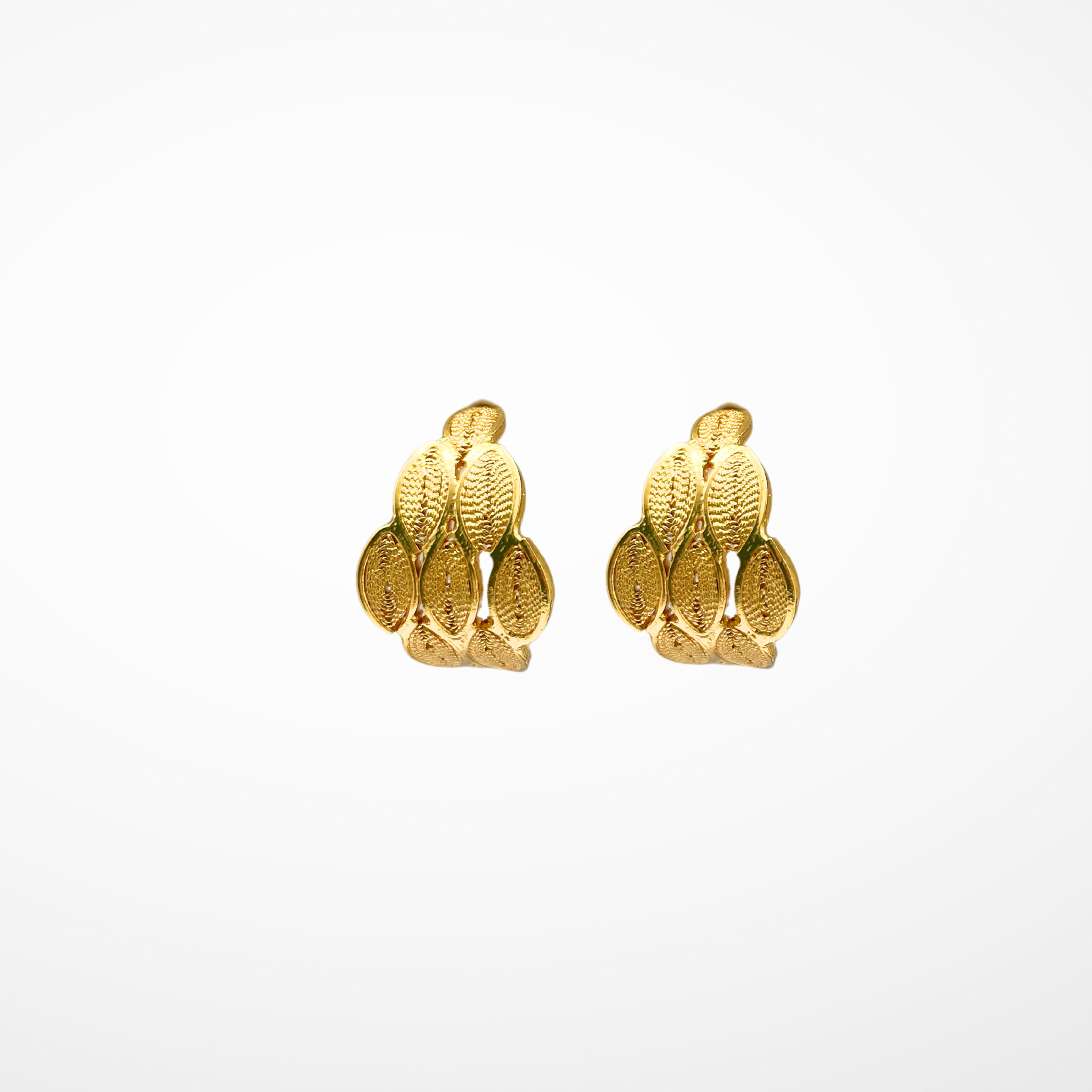Averil Rice Grain Hoops Gold Alejandra Collective