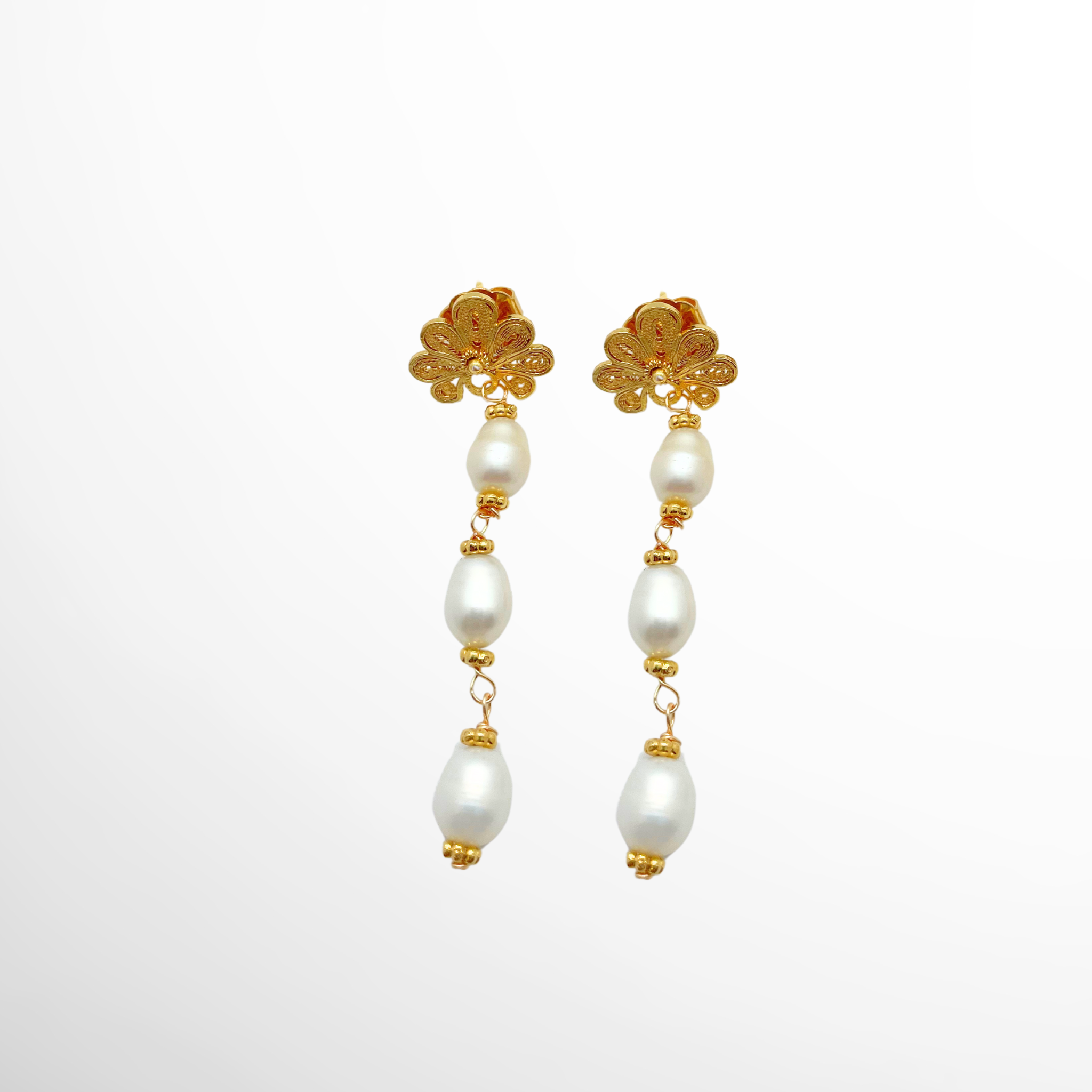 VERANO Irene Shell Mini Pearls Gold Alejandra Collective